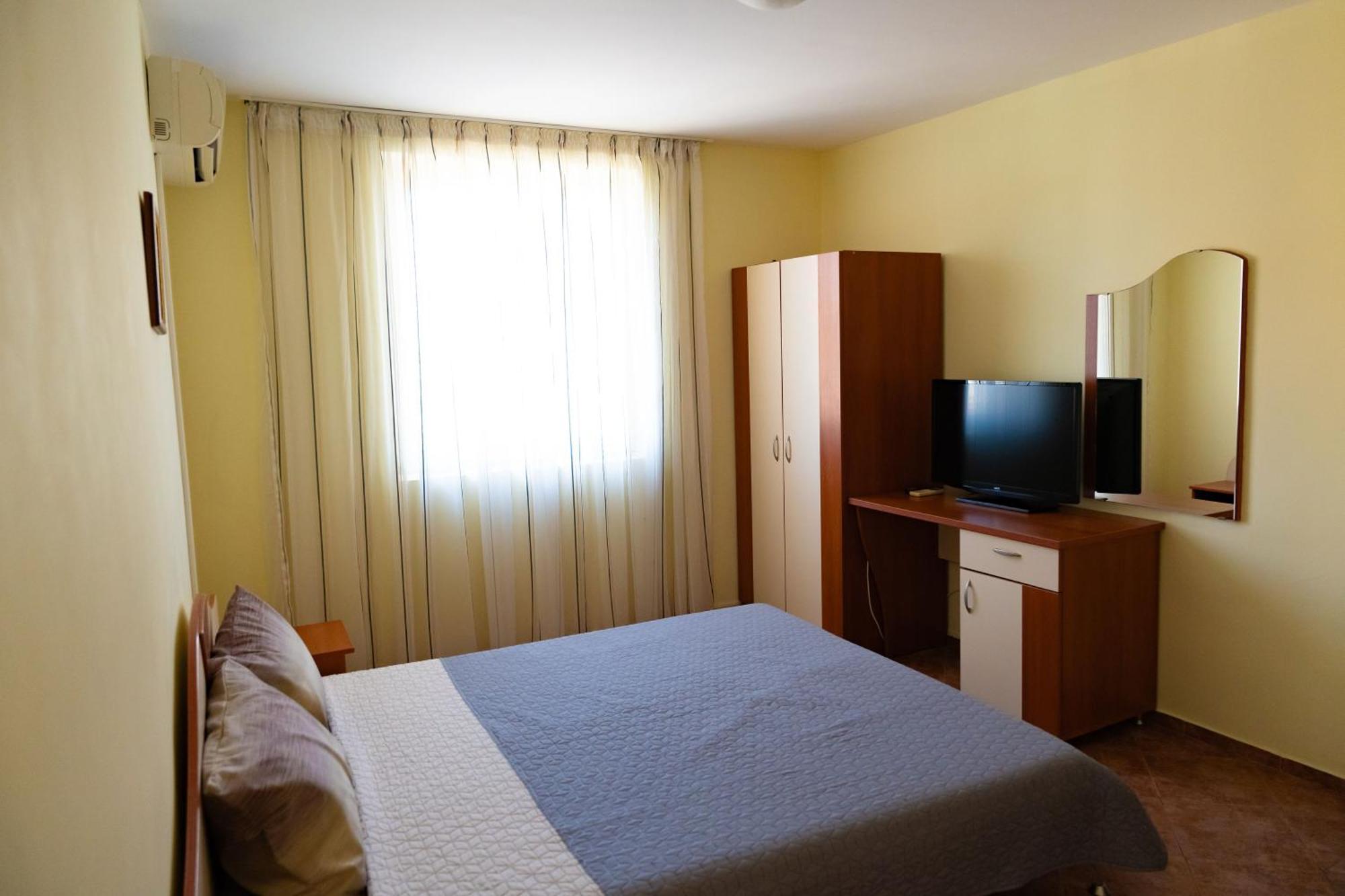 Hotel Zlatna Ribka Czernomorec Zewnętrze zdjęcie