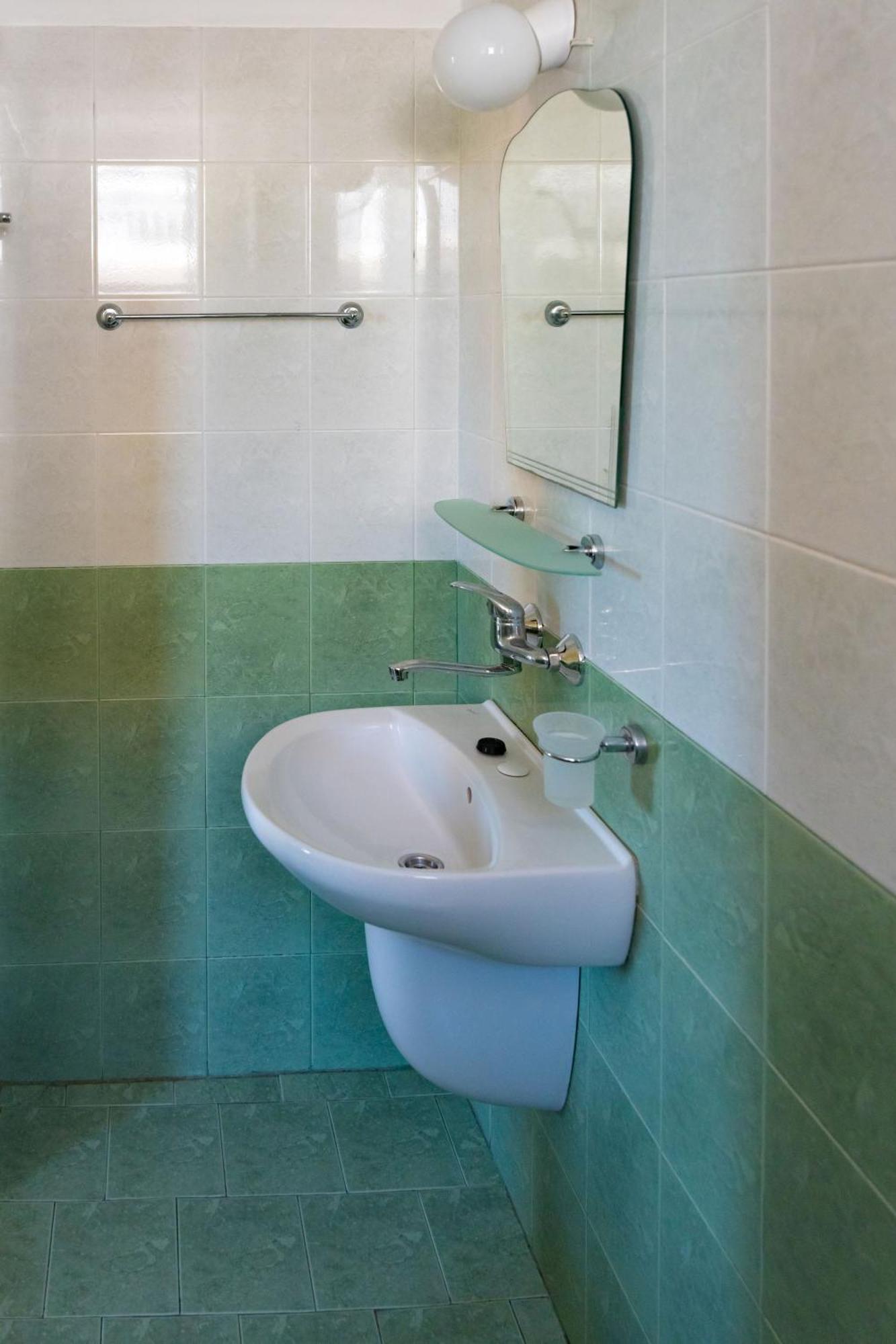 Hotel Zlatna Ribka Czernomorec Zewnętrze zdjęcie